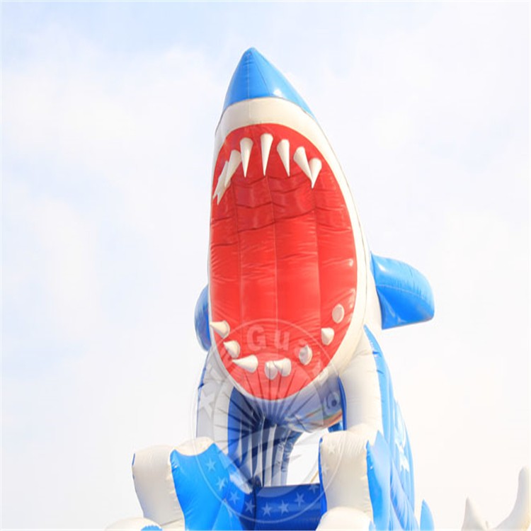 浩口原种场充气水滑梯设施